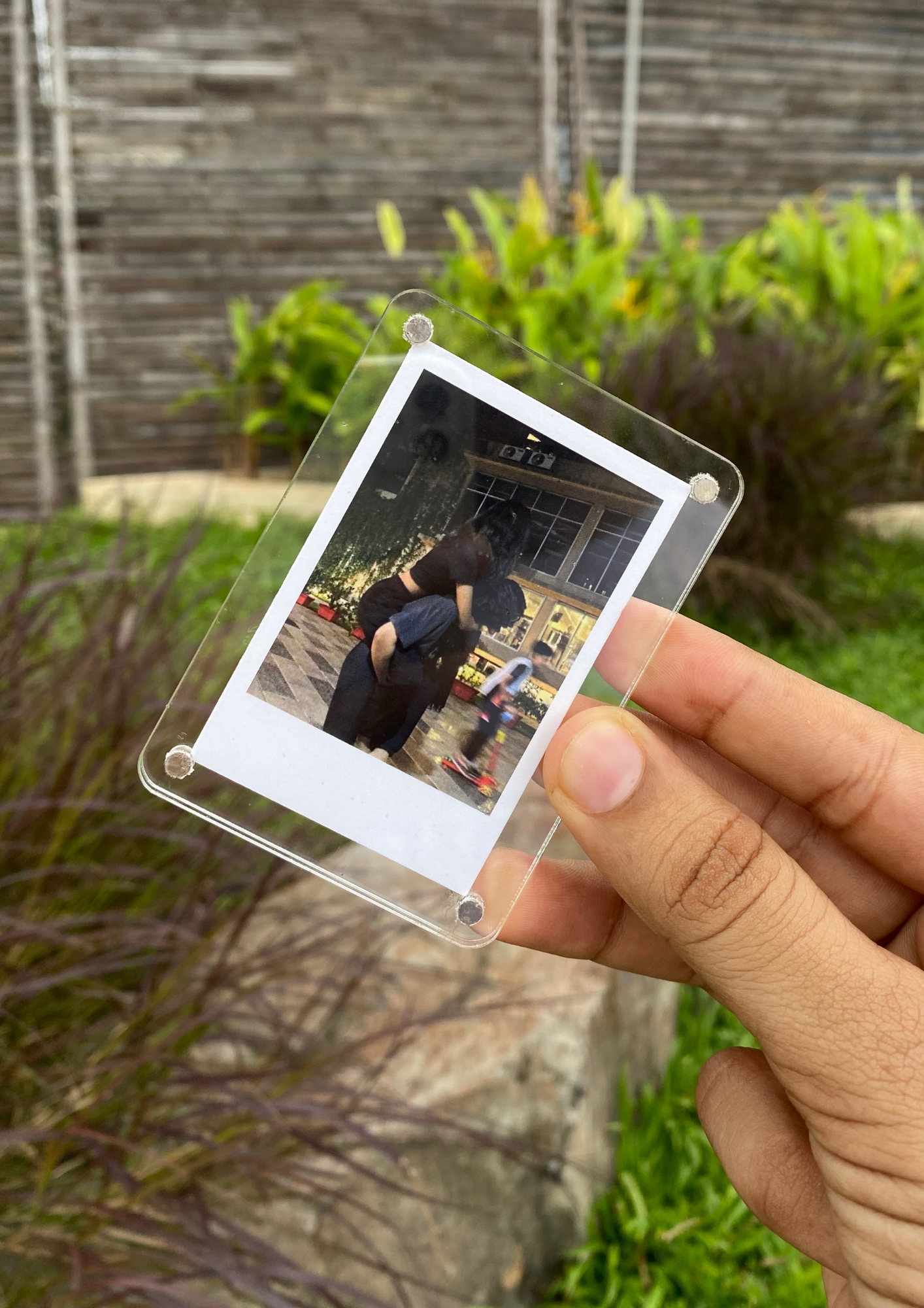 Polaroid Fridge Magnets With Free Polaroids